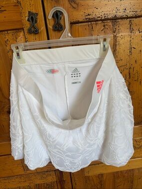 Adidas adizero climalite white embroidered tennis skirt size large